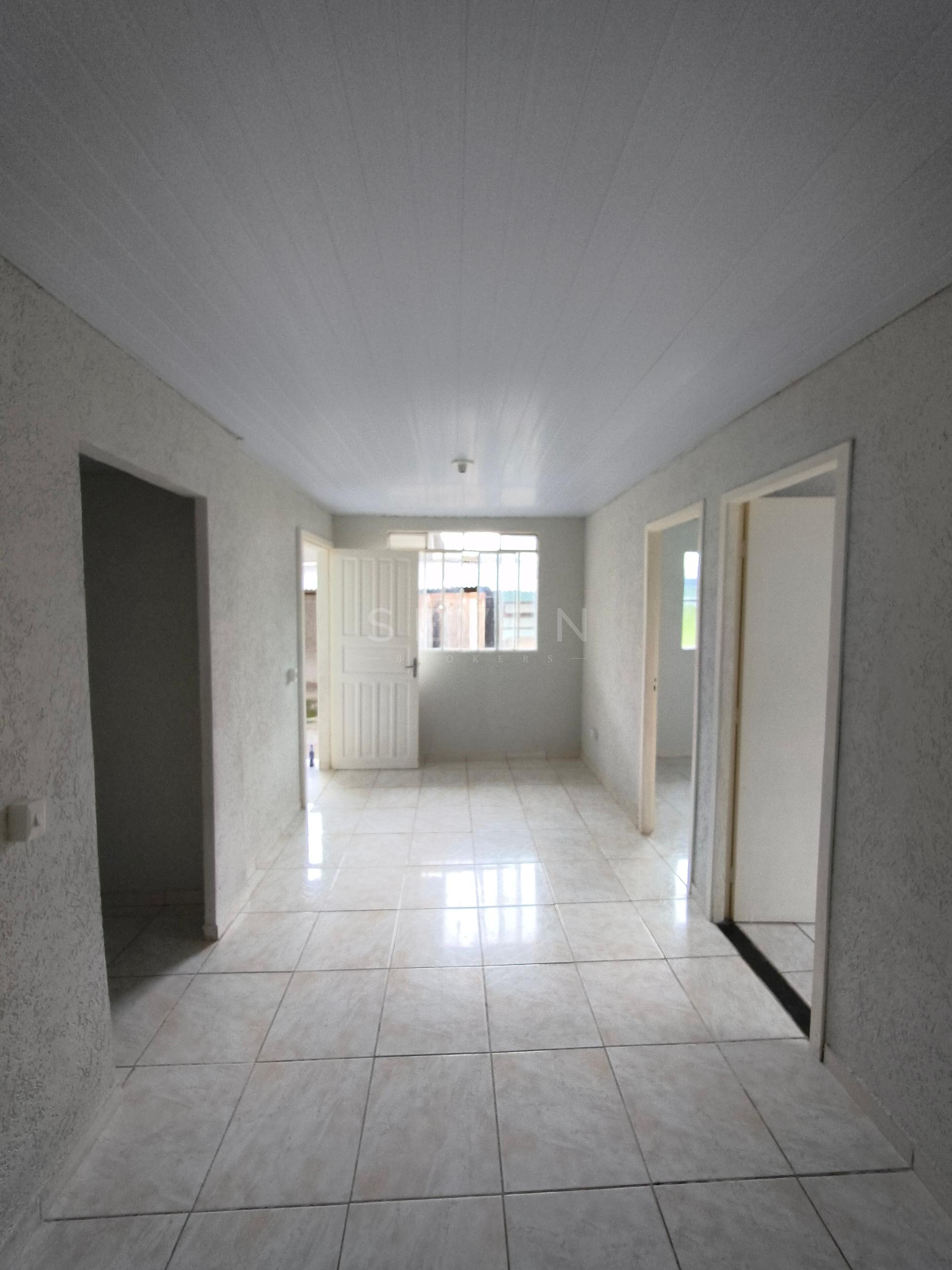 Casa c 2 quartos para alugar, 90 m  por R  1.500,00 mês  Cida...