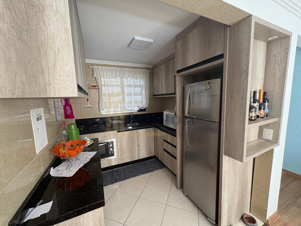 Apartamento com 3 dormitórios à venda, por R  290.000,00 - Cam...