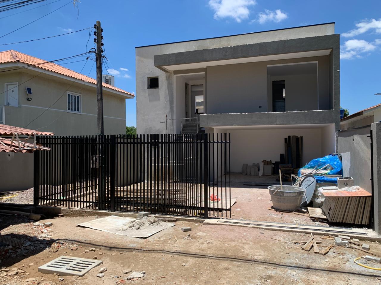 Sobrado com 3 Quartos à venda, 126 m  Campo Comprido - Curitiba PR