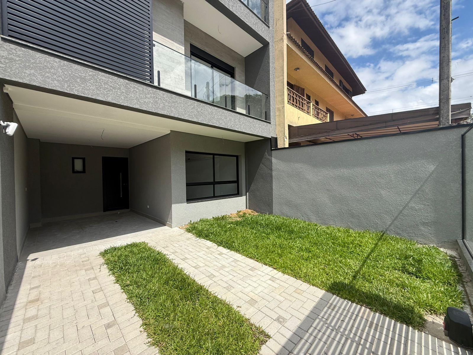 Sobrado com 4 dormitórios à venda,180.73 m , portão, CURITIBA ...