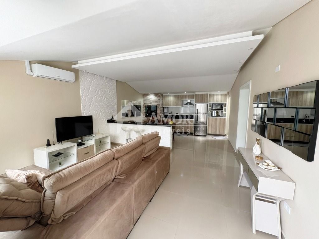 Sobrado com 3 dormitórios à venda, 130 m  por R  830.000,00 - ...