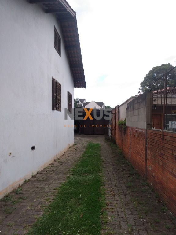 Terreno a venda  Campina do Siqueira; 381,70m²  com construçã...