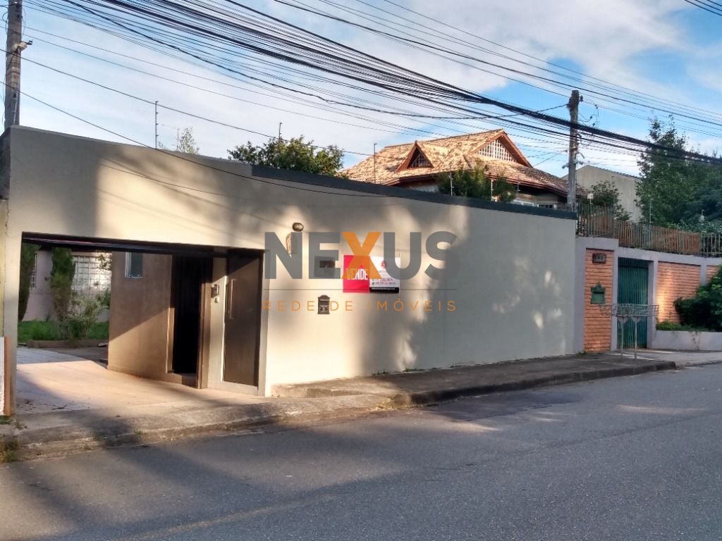 Casa a venda, bairro  Mossunguê - 229,00m  de área privativa, ...