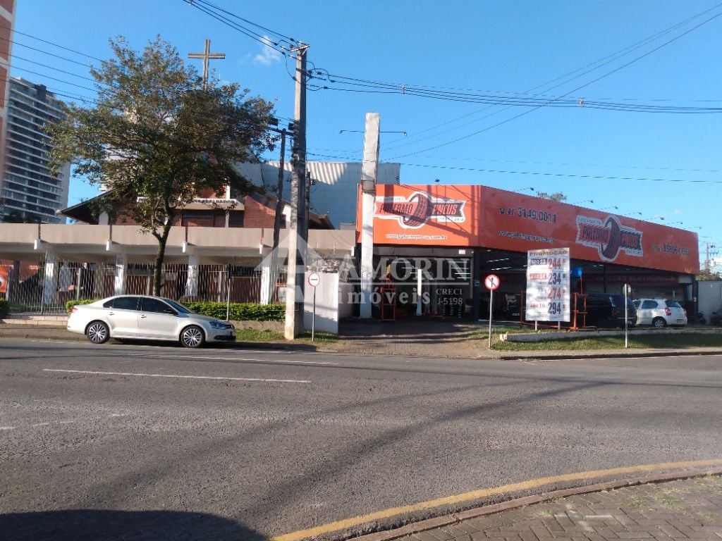 Comercial esquina  Julia da Costa  400 m  ,  terreno 1023m 