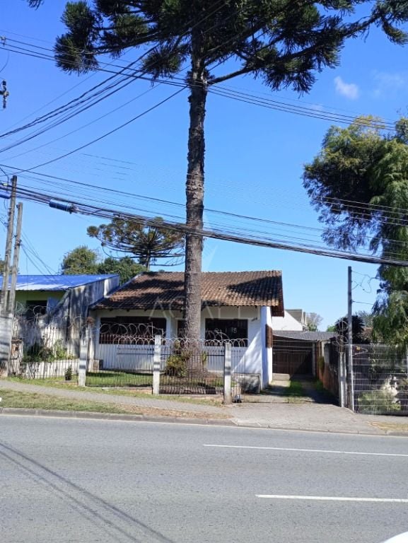 Terreno a venda  Campina do Siqueira; 381,70m²  com construçã...