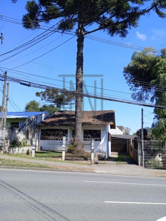 Terreno a venda  Campina do Siqueira; 381,70m²  com construçã...