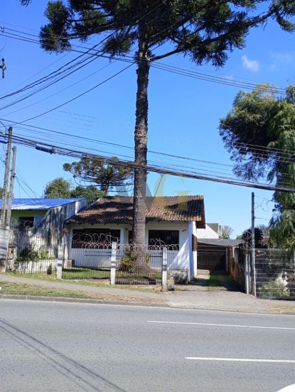 Terreno a venda  Campina do Siqueira; 381,70m²  com construçã...
