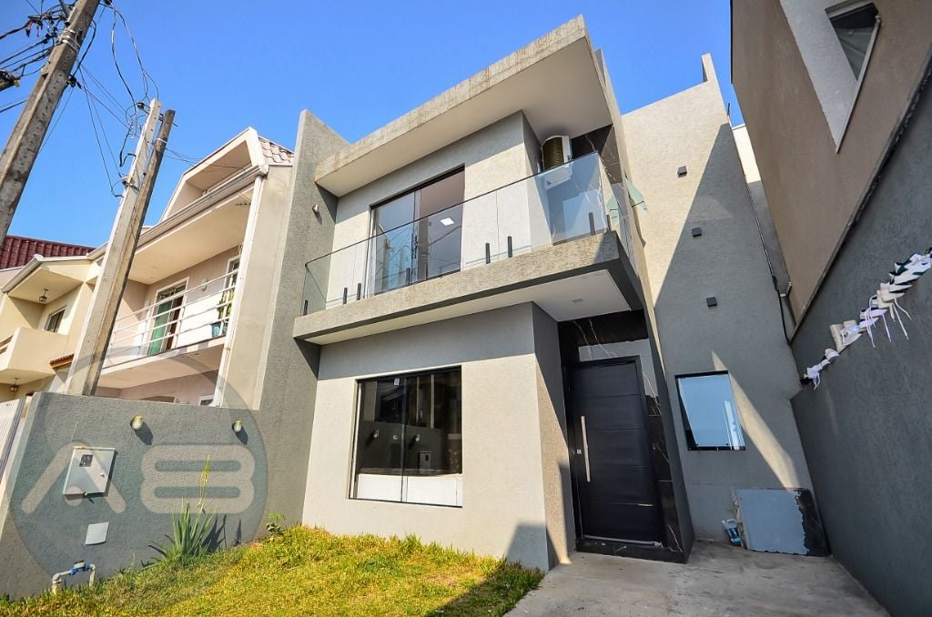 Sobrado com 3 Quartos à venda, 121 m  - Campo Comprido - Curit...