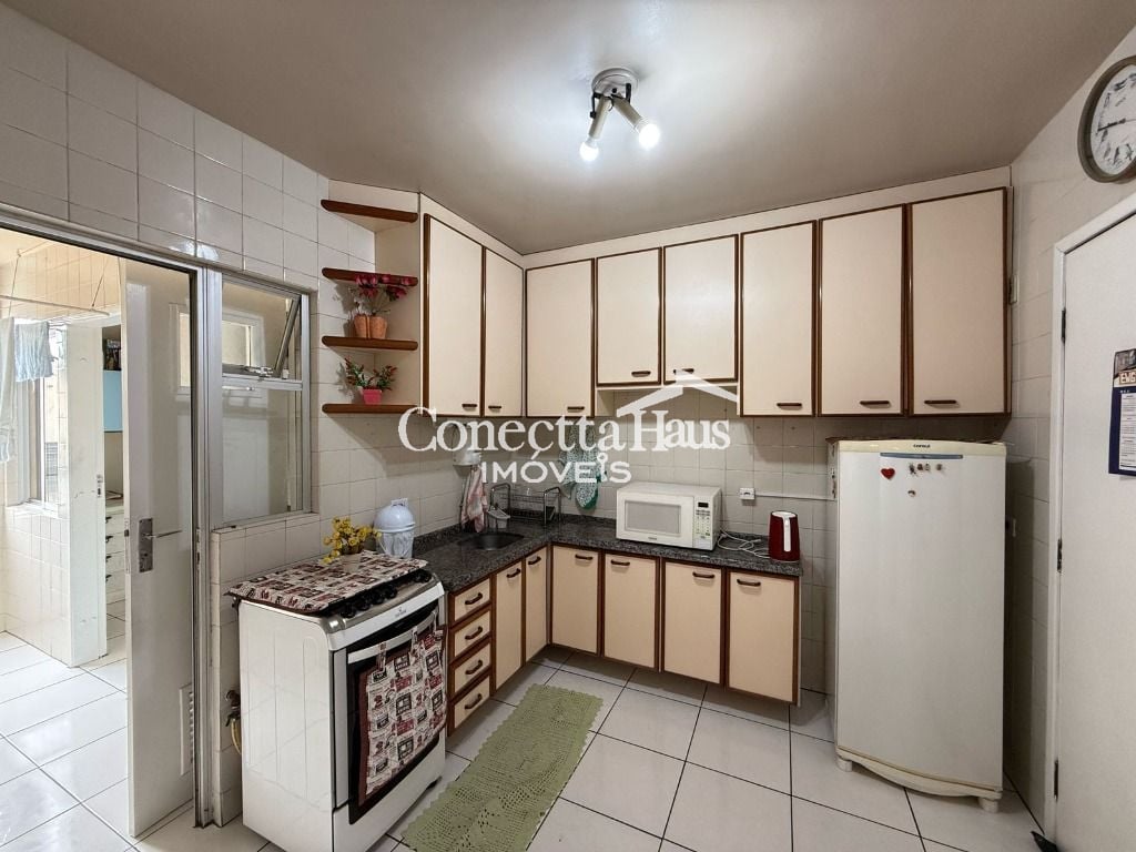 Apartamento com 3 dormitórios à venda, 85 m  por R  495.000,00...