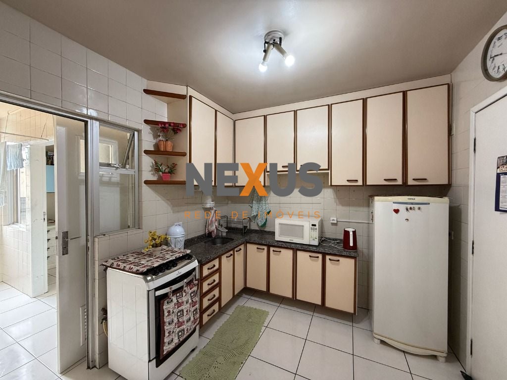 Apartamento com 3 dormitórios à venda, 85 m  util por R  485.0...