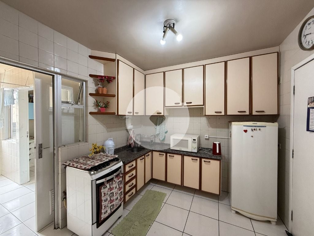 Apartamento com 3 dormitórios à venda, 85 m  por R  495.000,00...