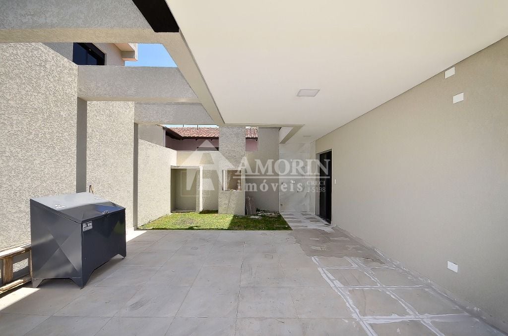 Sobrado com 3 quartos à venda, 140 m  - Xaxim - Curitiba PR