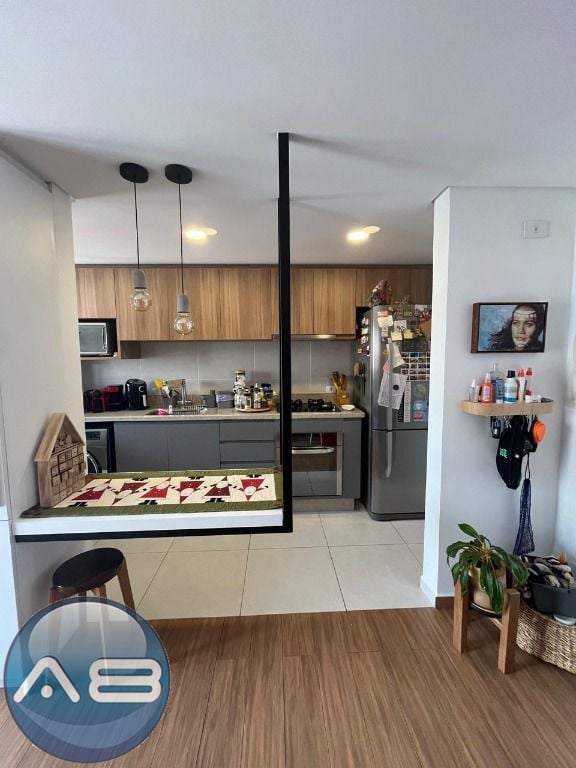 Apartamento  Rua Mauá com 1 dormitório à venda, 47 m  por R  7...
