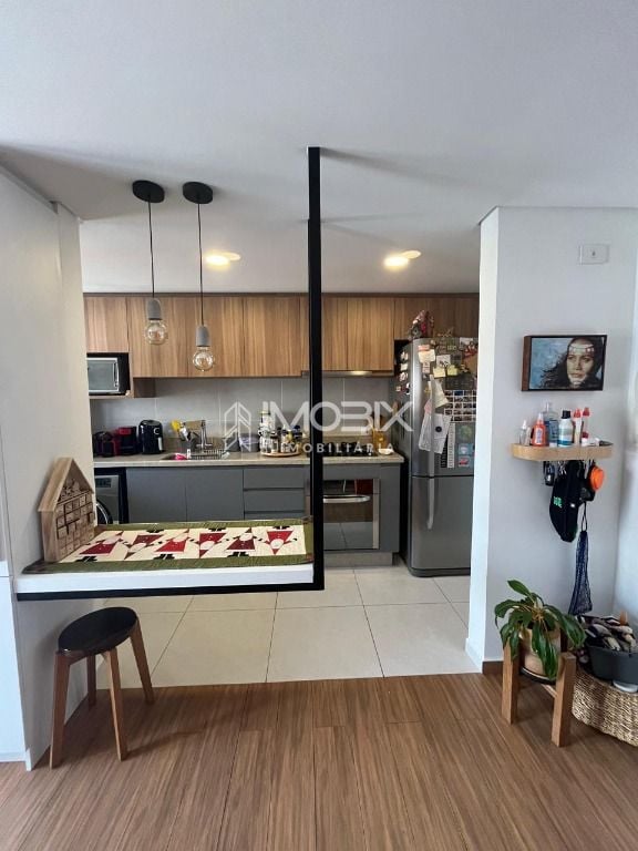 Apartamento  Rua Mauá com 1 dormitório à venda, 47 m  por R  7...