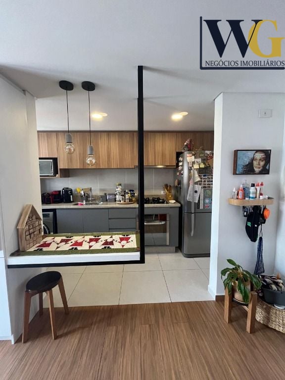 Apartamento  Rua Mauá com 1 dormitório à venda, 47 m  por R  7...