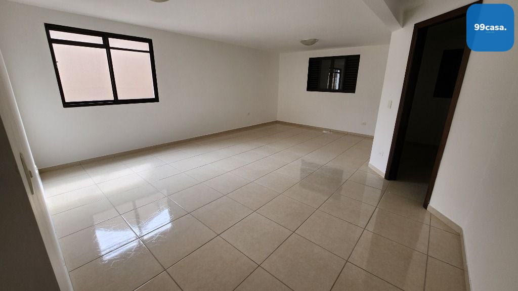 Sobrado com 3 dormitórios à venda, 221 m   - Mossunguê - Curit...
