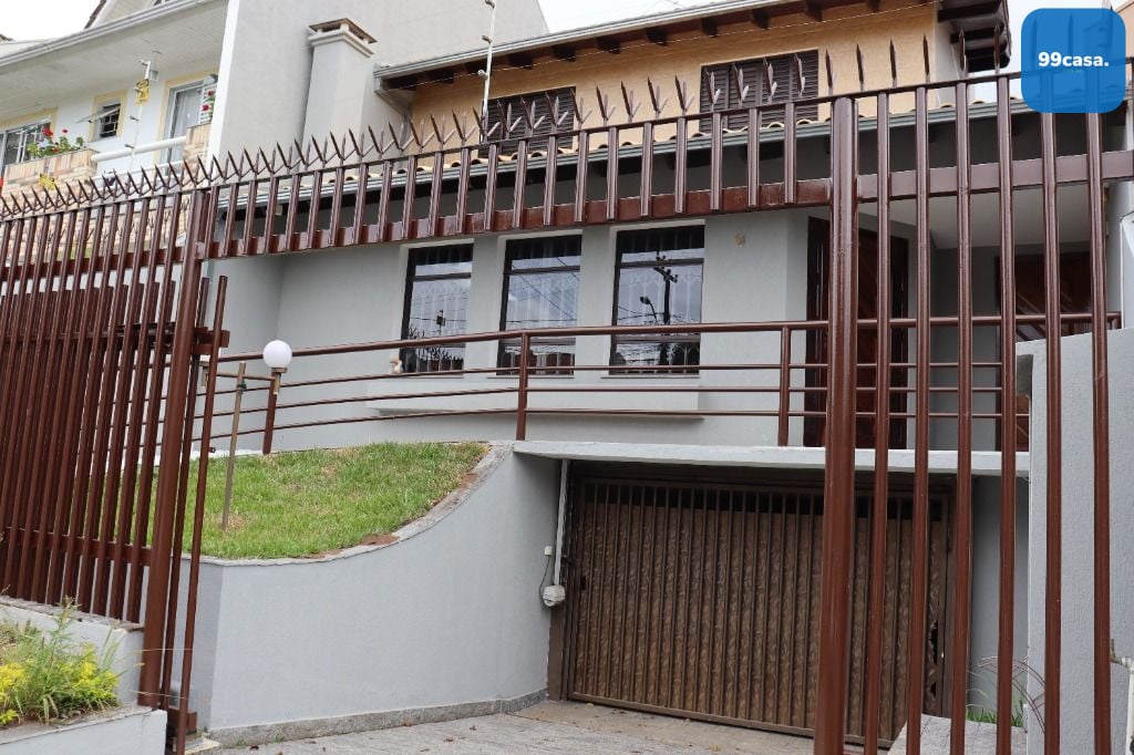 Sobrado com 3 dormitórios à venda, 221 m   - Mossunguê - Curit...