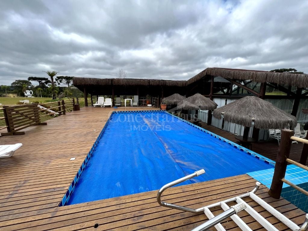 Casa com 4 quartos à venda, 550 m  por  Augusta - Curitiba PR
