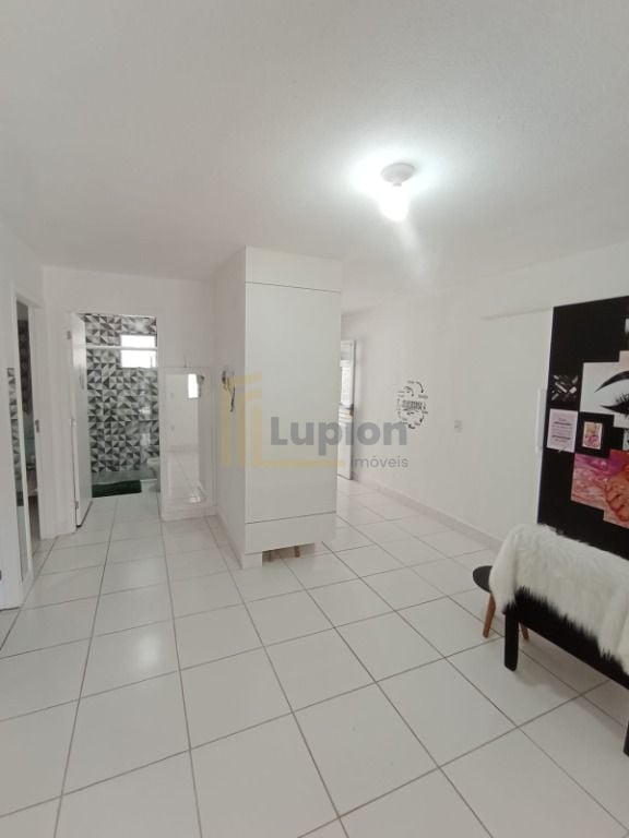 Casa com 2 Quartos à venda, 90 m   - Estados - Fazenda Rio Gra...