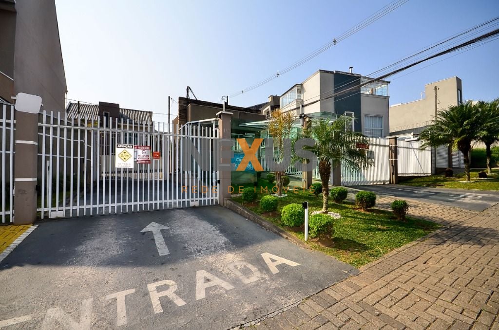 Sobrado com 3 Quartos à venda, 121 m  - Campo Comprido - Curit...