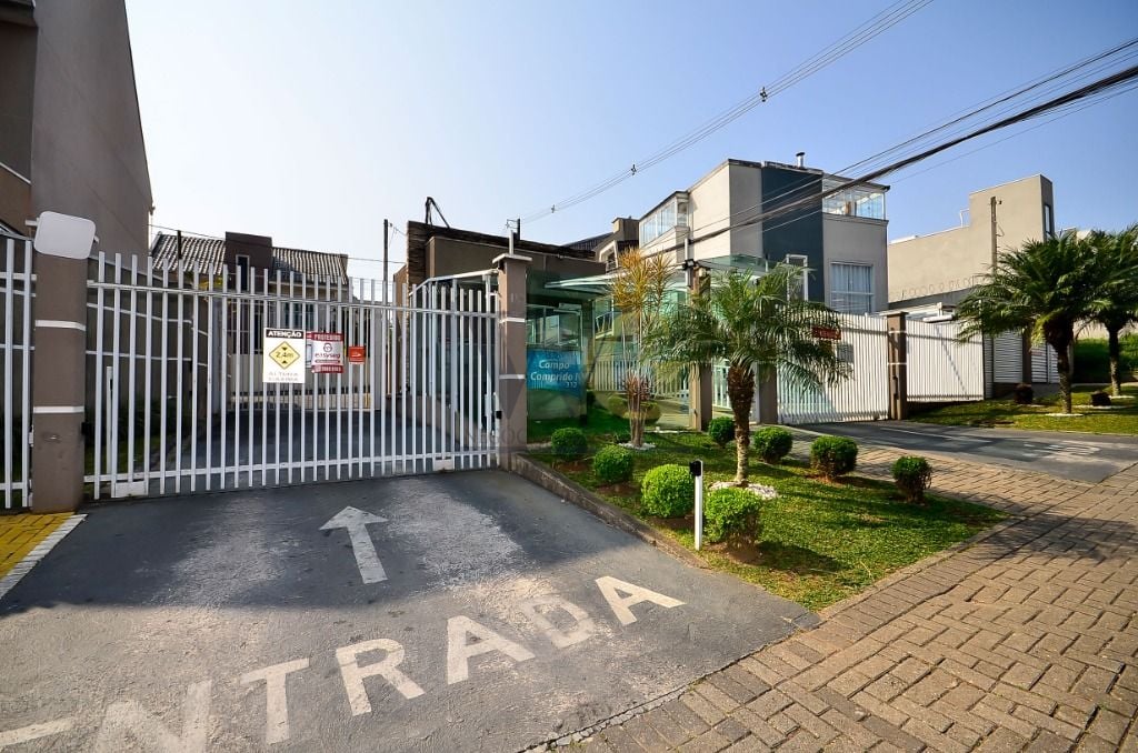 Sobrado 3 Quartos com Terraço e Ofurô  Campo Comprido, Curitiba