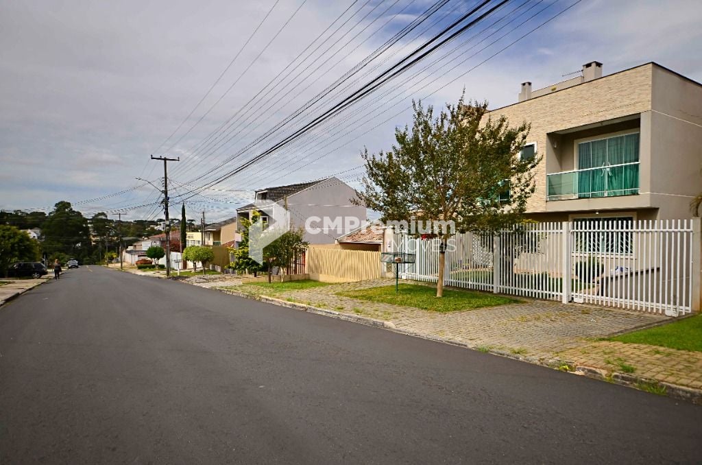 Sobrado 4 Pavimentos com 3 Suítes e Terraço  Ecoville, Curitiba