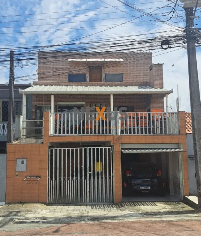 Sobrado com 3 dormitórios à venda, 220 m  por R  700.000,00 - ...