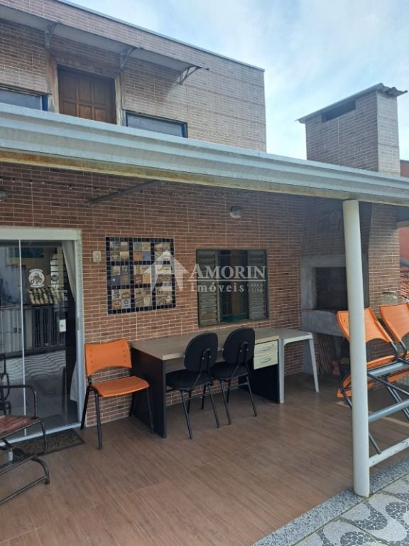 Sobrado com 3 dormitórios à venda, 220 m  por R  700.000,00 - ...