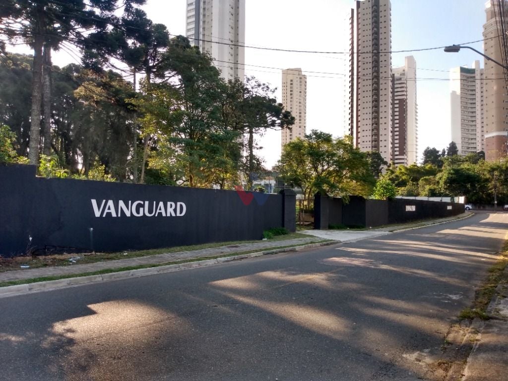 Casa a venda, bairro  Mossunguê - 229,00m  de área privativa, ...