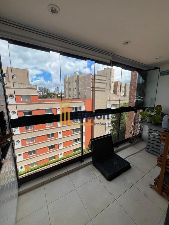 Apartamento  Rua Mauá com 1 dormitório à venda, 47 m  por R  7...