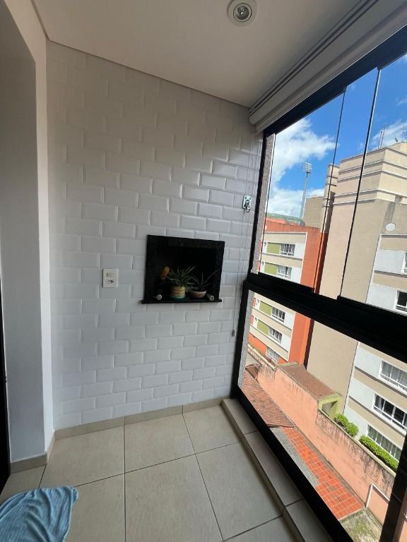 Apartamento mobiliado com 1 quarto com 2 vagas à venda com 47m...