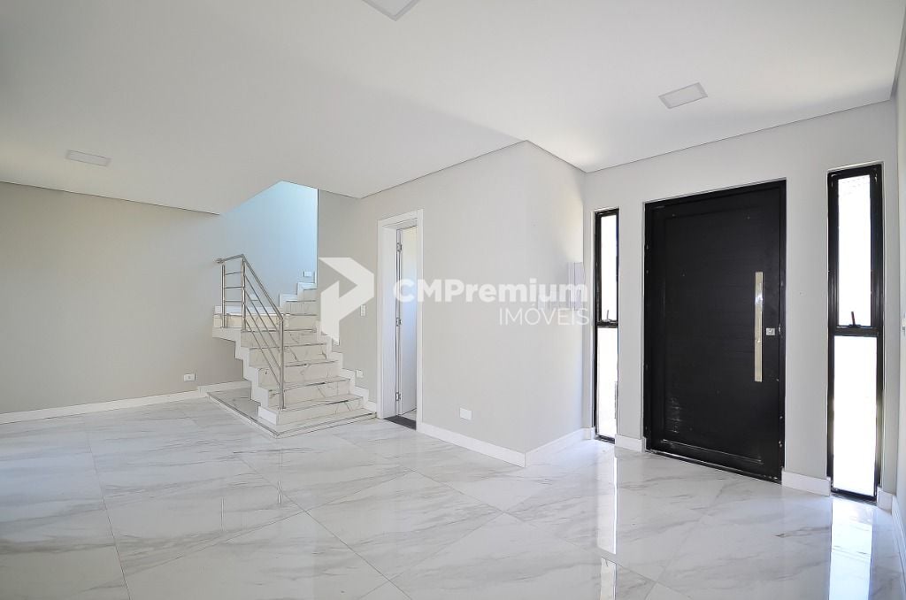 Sobrado com 3 quartos à venda, 140 m  - Xaxim - Curitiba PR