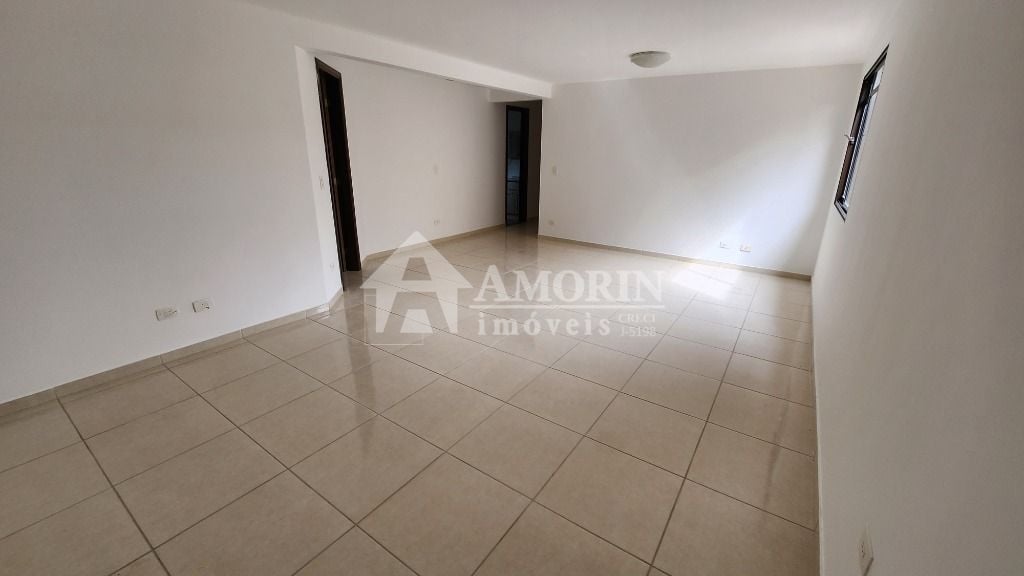 Sobrado com 3 dormitórios à venda, 221 m   - Mossunguê - Curit...