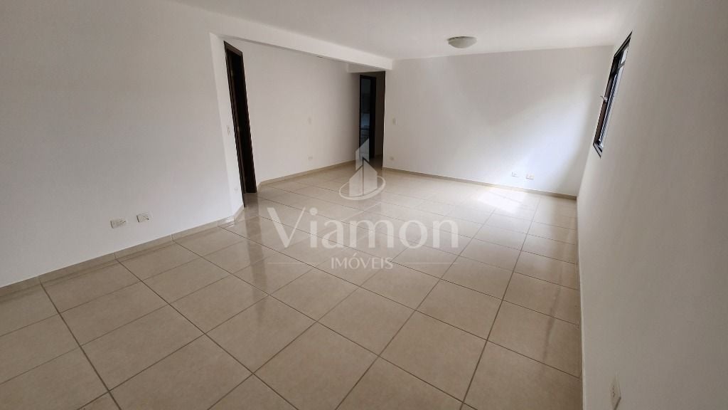 Sobrado com 3 dormitórios à venda, 221 m   - Mossunguê - Curit...