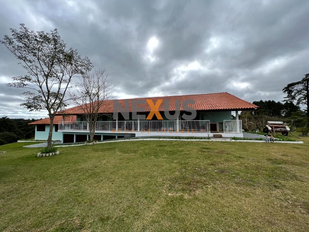 Casa de Campo Luxuosa  36.600 m  em Curitiba