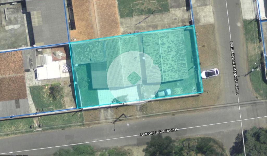Terreno com duas casa à venda, 480 m  por R  650.000 - Pilarzi...
