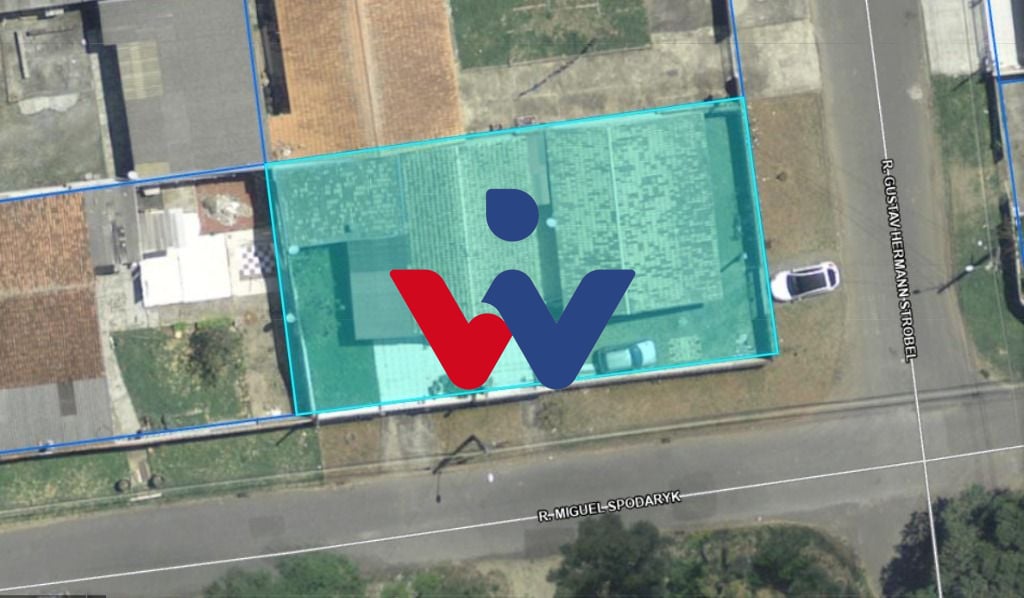 Terreno com duas casa à venda, 480 m  por R  650.000 - Pilarzi...