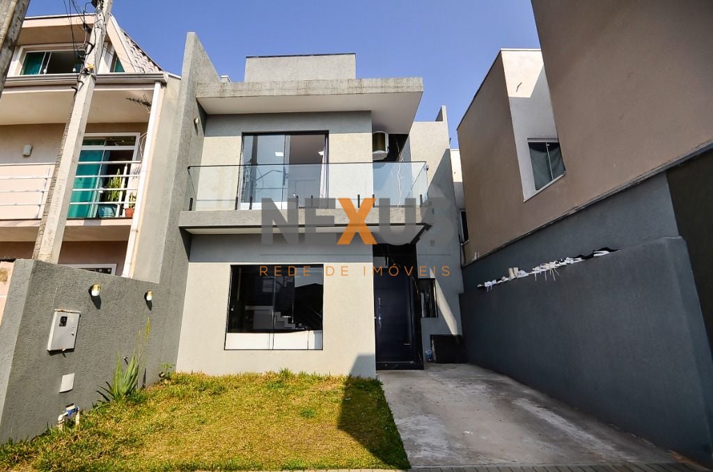 Sobrado 3 Quartos com Terraço e Ofurô Campo Comprido, Curitiba