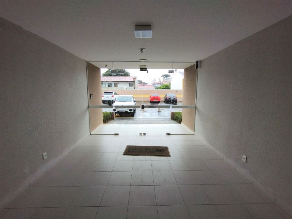 Garden c 3 quartos para locação, 78.63 m  por R  2700 mês  Ca...