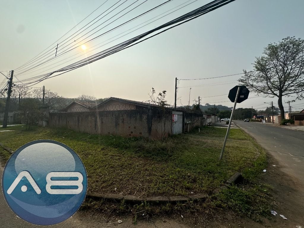 Terreno com duas casa à venda, 480 m  por R  650.000 - Pilarzi...