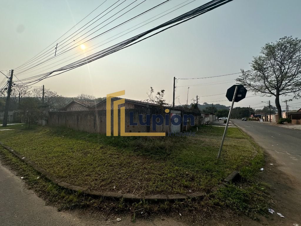 Terreno com duas casa à venda, 480 m  por R  650.000 - Pilarzi...