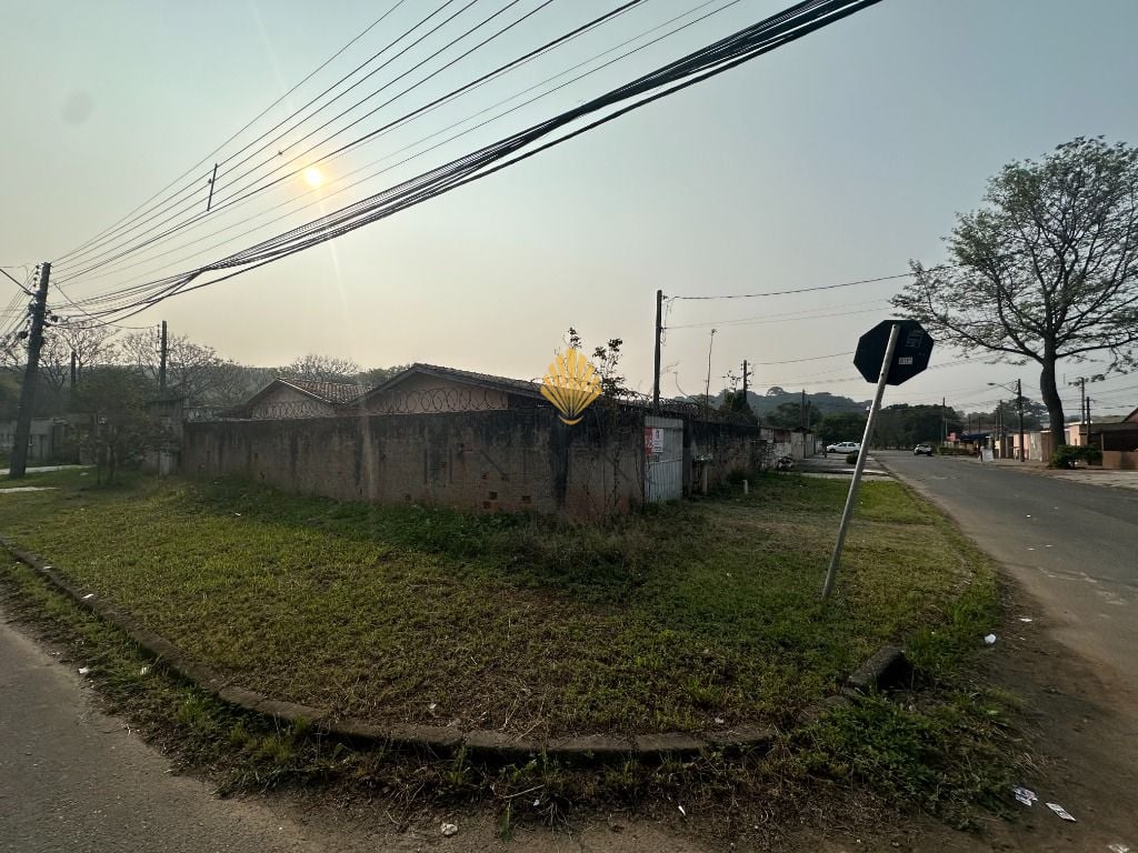 Terreno com duas casa à venda, 480 m  por R  650.000 - Pilarzi...