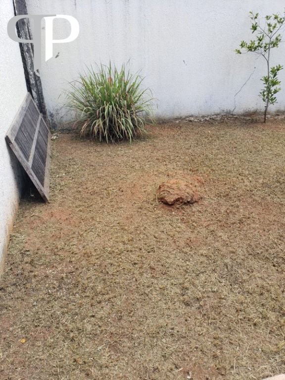 Terreno com duas casa à venda, 480 m  por R  650.000 - Pilarzi...