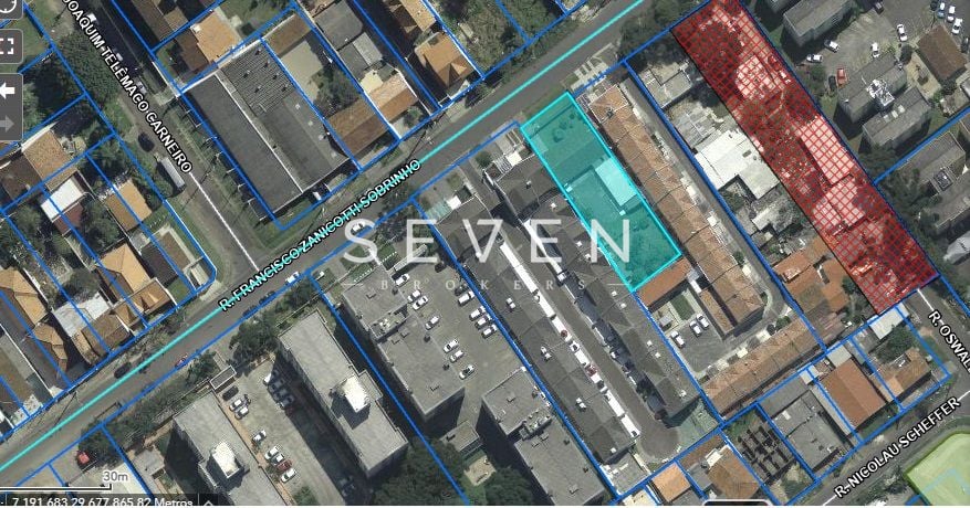 Terreno ZR-4 à venda, 720 m  - Santa Cândida - Curitiba PR