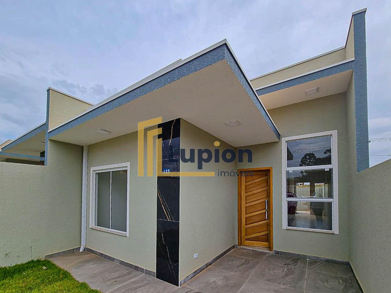 Casa 3 Quartos com Suíte na Rua Cidade Real - Conforto e Local...