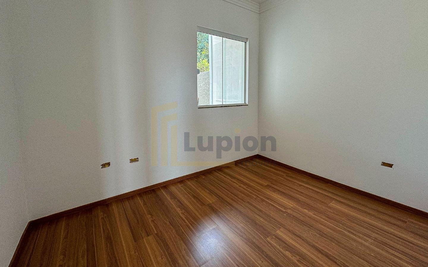 Casa Moderna de 60m  com Suíte e Área Gourmet - Excelente Loca...