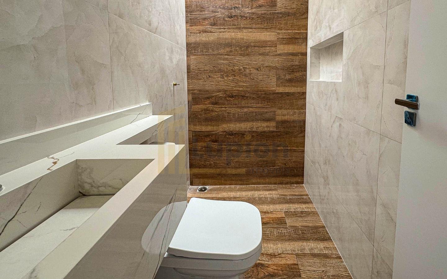 Casa Moderna de 60m  com Suíte e Área Gourmet - Excelente Loca...