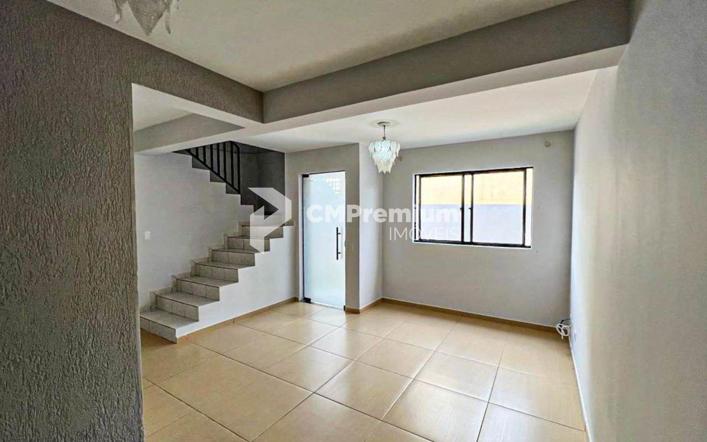 Sobrado de 3 Quartos com Suíte e Área de Lazer Completa 