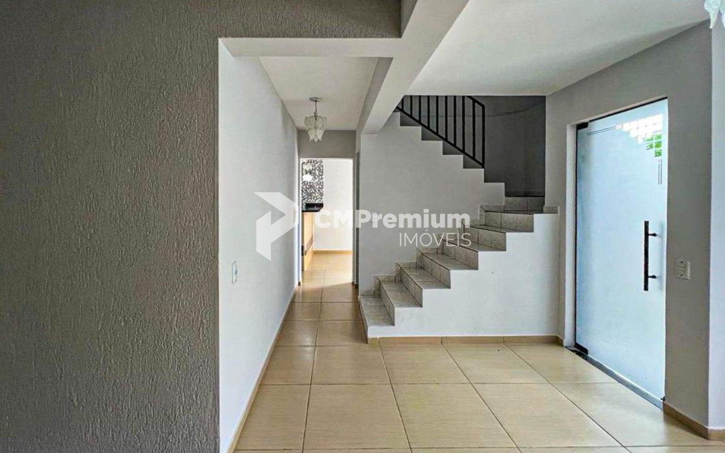 Sobrado de 3 Quartos com Suíte e Área de Lazer Completa 
