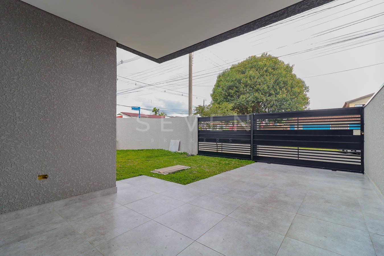 Sobrado à venda 3 Quartos com Suíte, nações, FAZENDA RIO GRAND...